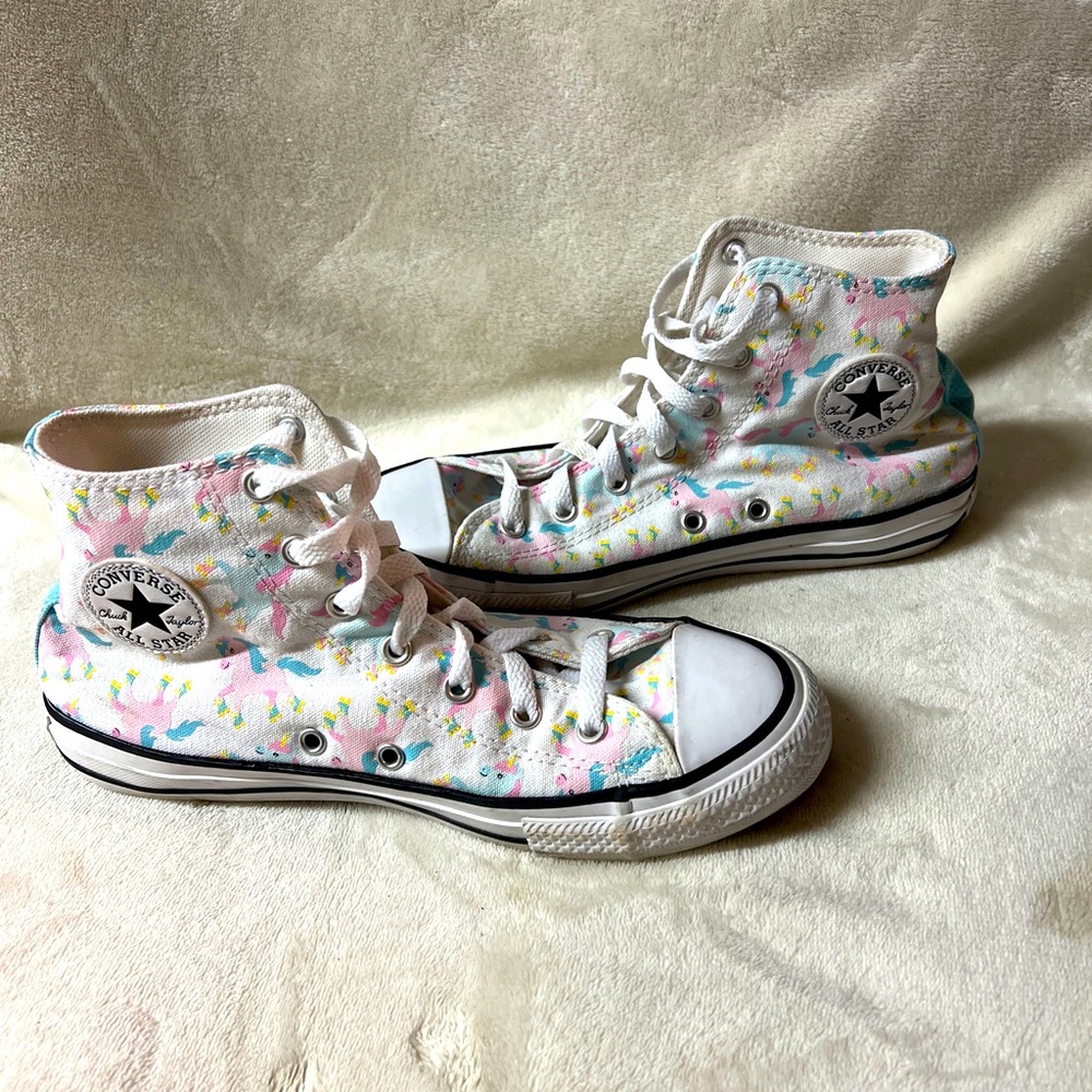 Converse Chuck Taylor All Star Hi Top White Shoes Pink/Blue Unicorn Women’s Sz 5